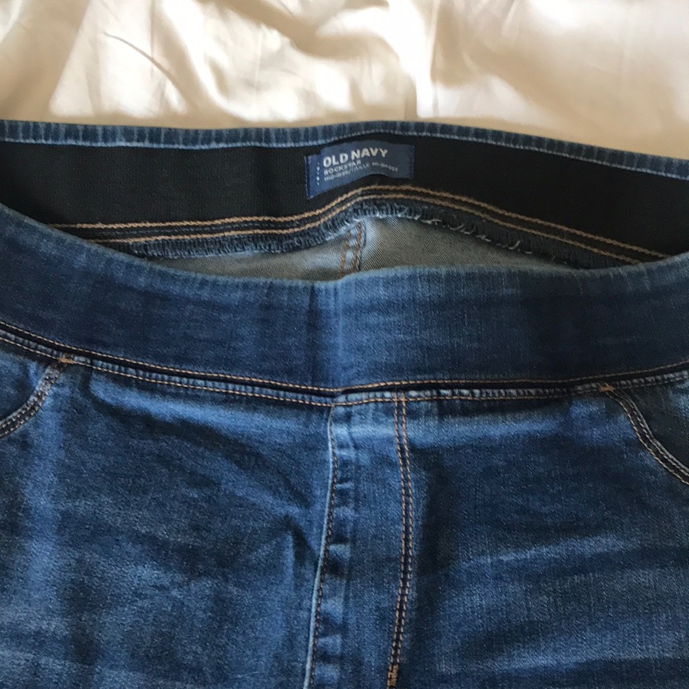 Old Navy Rockstar Mid Rise Pull on Denim- Tall